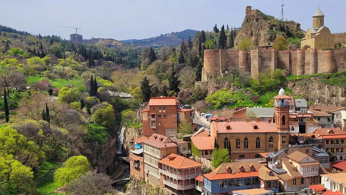 Casco antiguo de Tiflis y fortaleza de Narikala