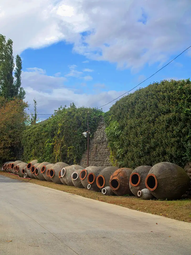 Qvevri tradicionales en la región vinícola de Kakheti