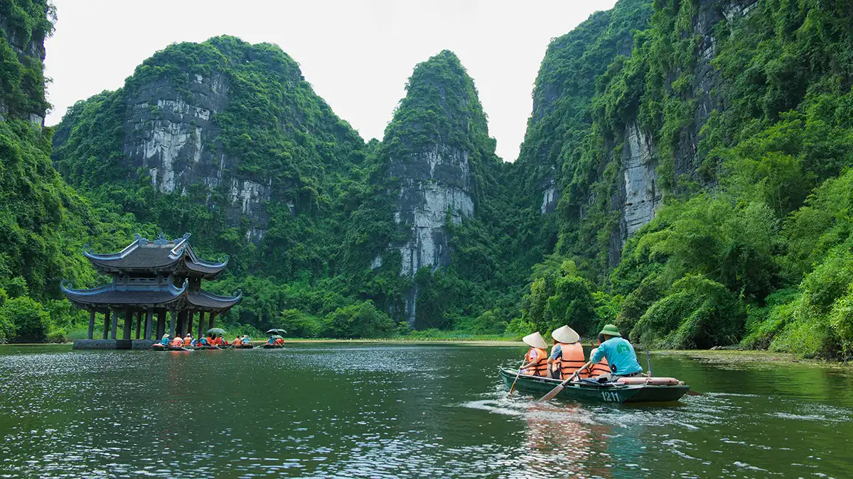 Illustrated cover for Ninh Binh Travel Guide: Practical First-Time Visitor Guide